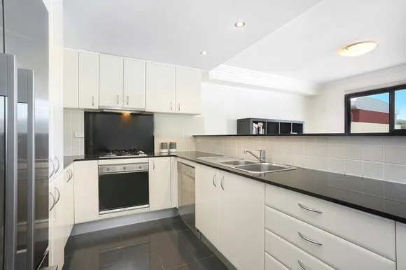 17/74-76 McLachlan  Avenue, Rushcutters Bay