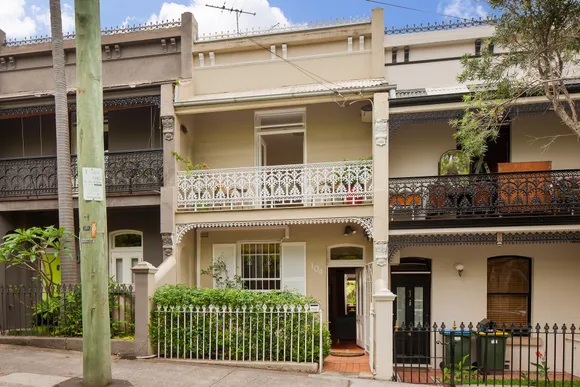 104 Mill Hill Road, Bondi Junction