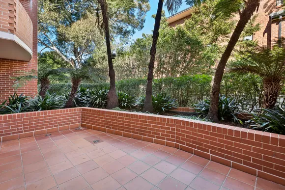 8/17 Villers Street, Kensington