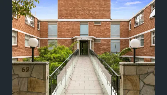 6/52 Darling Point  Road, Darling Point