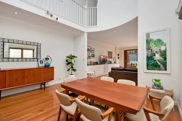 61  Reina  Street, North Bondi