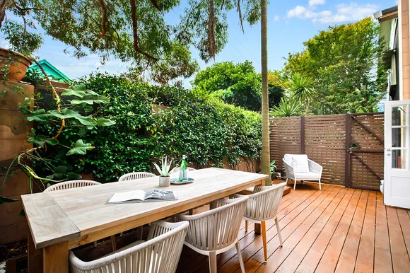 1/4 Cross Street, Bronte