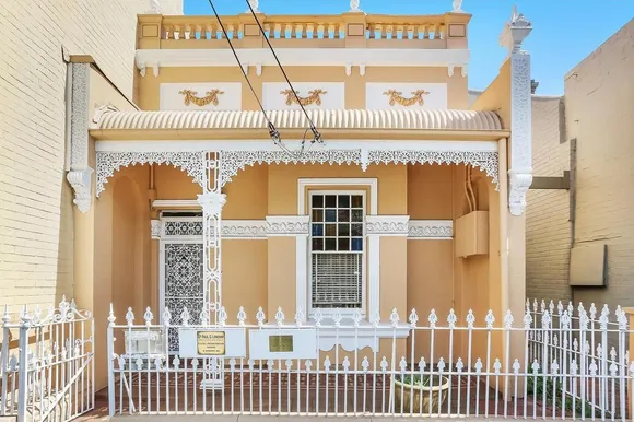 147 Edgecliff Road, Woollahra