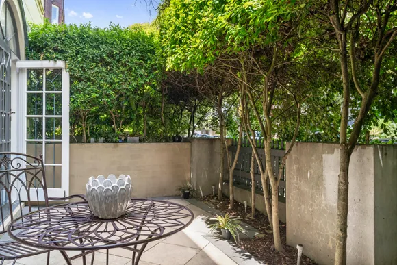 3/30 William  Street, Double Bay
