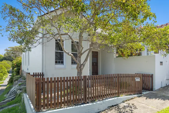 9 Marroo Street, Bronte