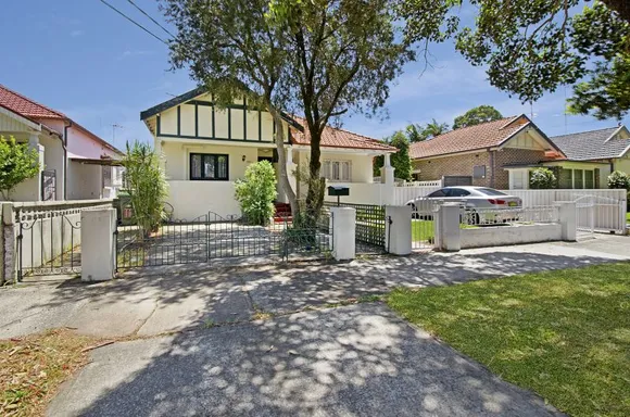 168a Cottenham Avenue, Kingsford