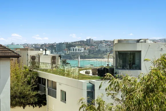 1/134 Hastings Parade, North Bondi