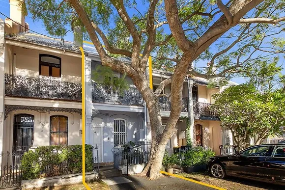 6 Elizabeth  Place, Paddington