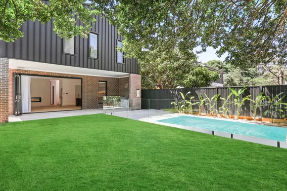 203 Doncaster Avenue, Kensington