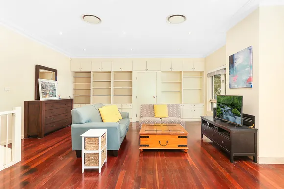 1 Manning Street, Queens Park