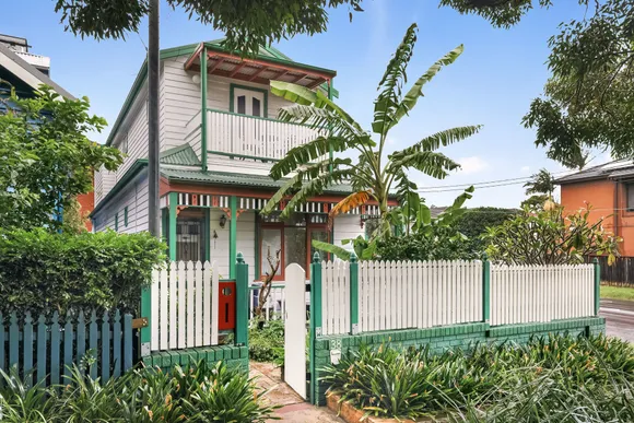 38 Hewlett Street, Bronte