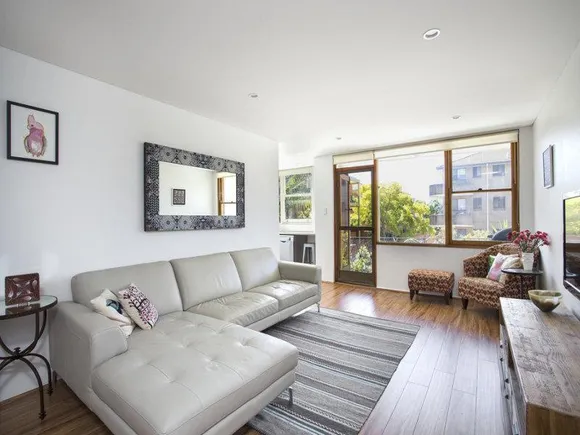 14/11A Byron Street, Coogee