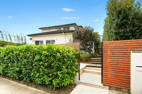 1/2 Clyde Street, North Bondi