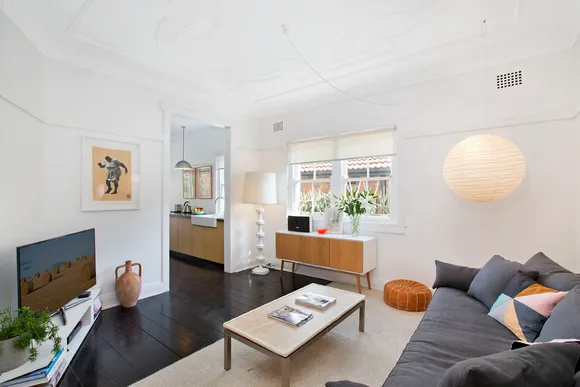 2/19 Hastings Parade, Bondi Beach