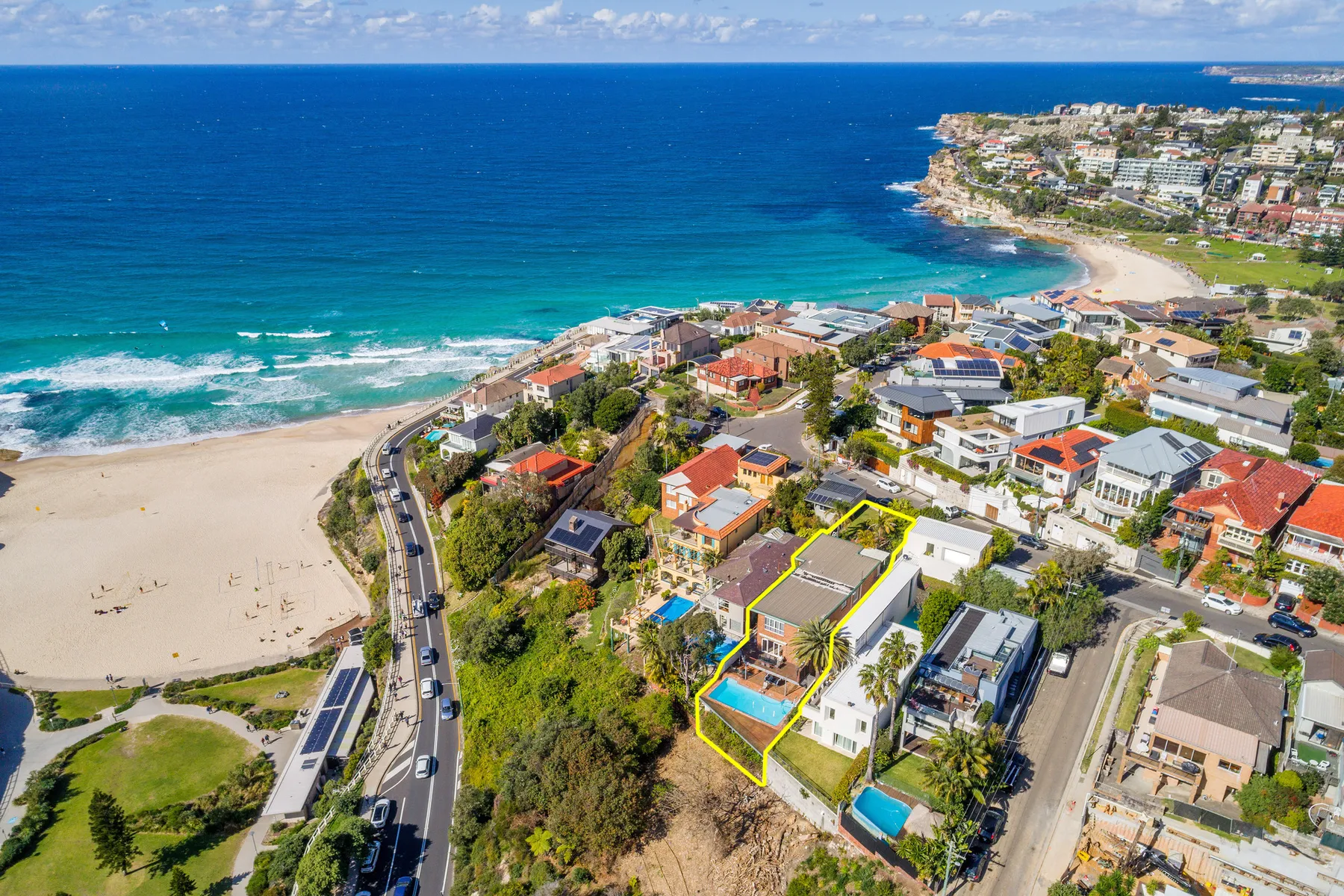 11 Thompson Street, Tamarama - Image 1