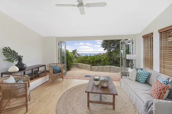 Unit 2/11 Wonderland Avenue, Tamarama