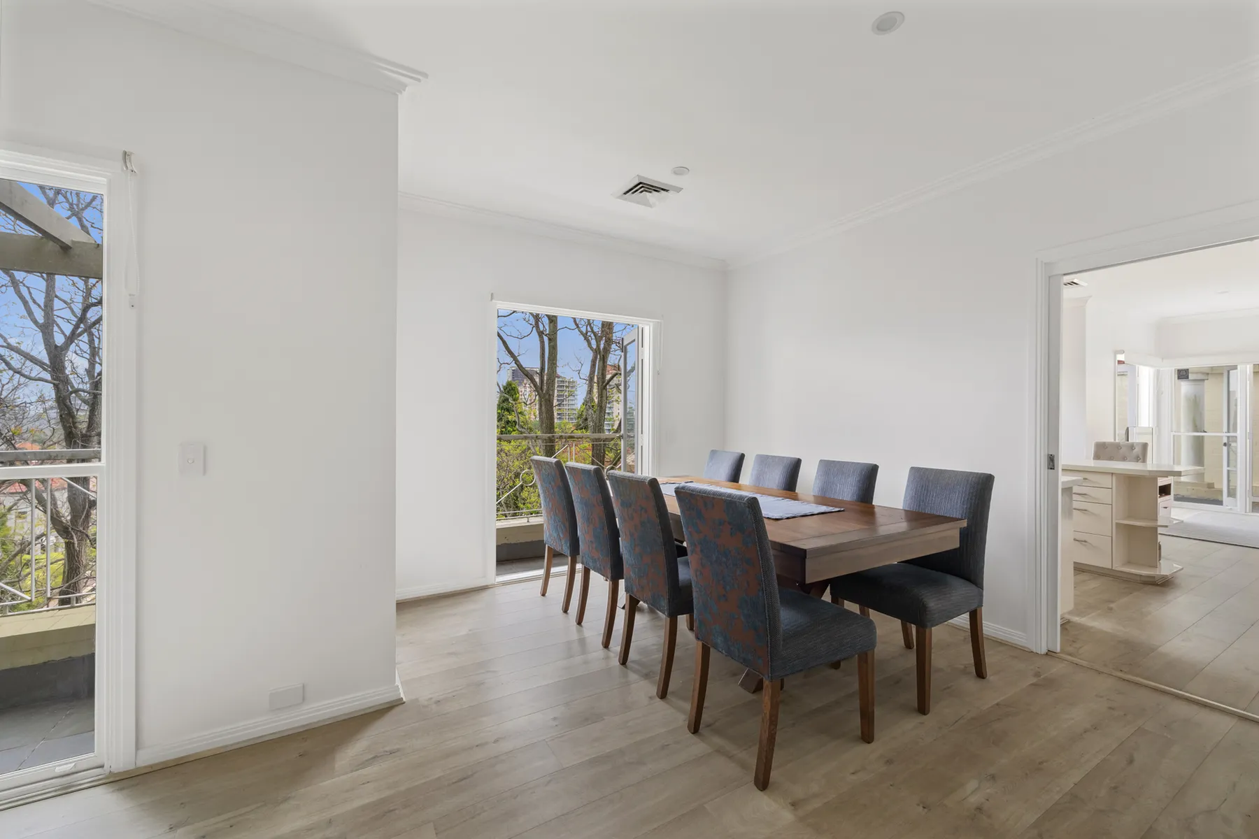 54 Balfour Road, Kensington - Image 1