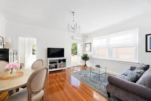 8/21 South  Avenue, Double Bay