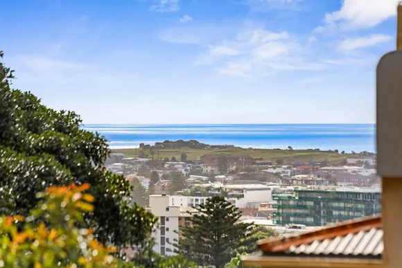 10/2 Martins Avenue, Bondi