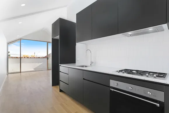 7/150 Carrington  Road, Waverley