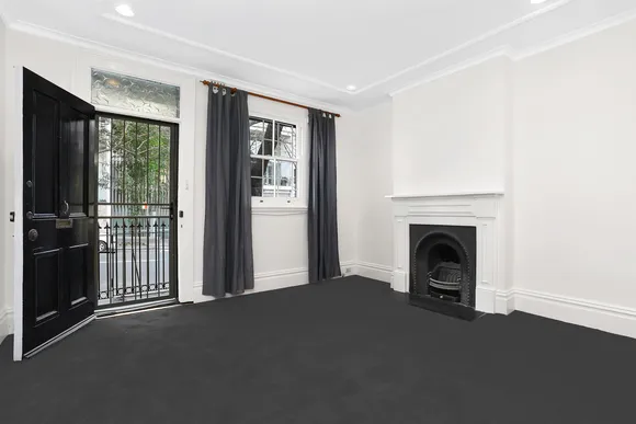 272  Bourke  Street, Darlinghurst