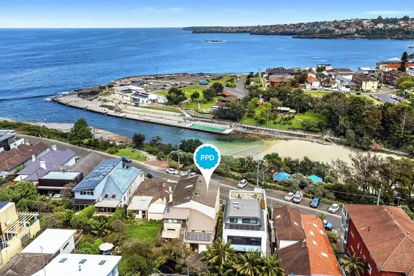 8 Eastbourne Avenue, Clovelly