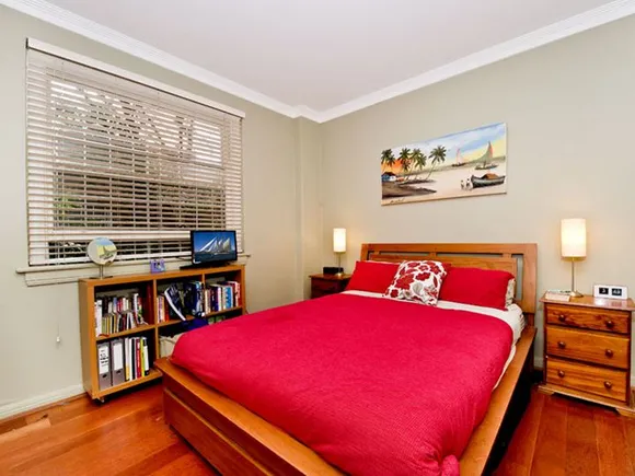 2/69 Curlewis  Street, Bondi Beach