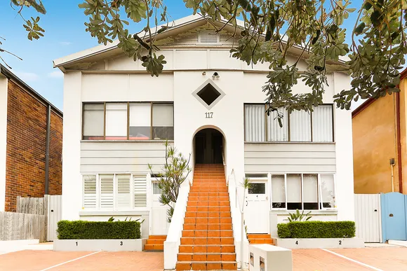 2/117 Curlewis Street, Bondi Beach