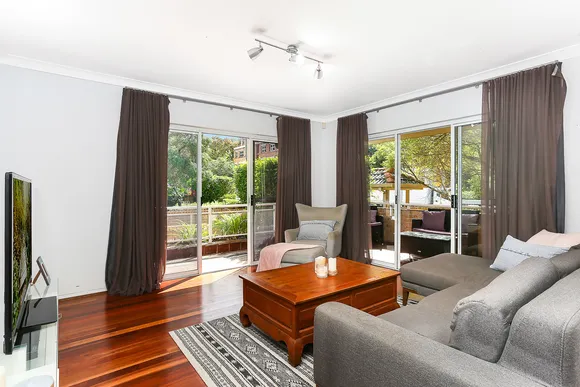 4/15-17 Macpherson Street, Waverley