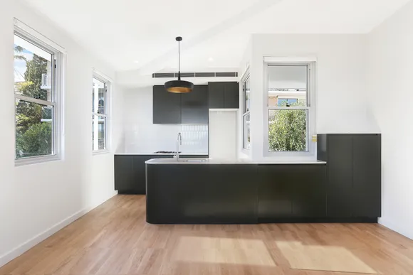 8/150 Carrington  Road, Waverley