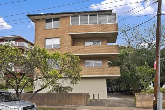 2/90 Melody Street, Coogee