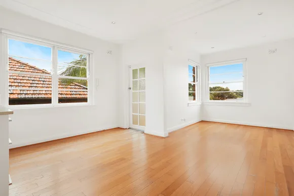 11/120 Francis Street, Bondi Beach