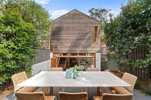 6 Pauling Avenue, Coogee