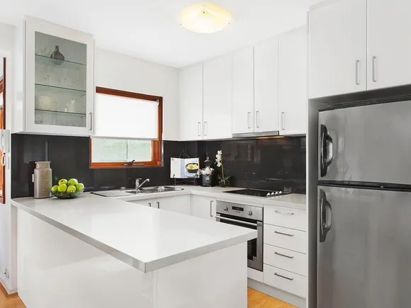 15/8A McDonald Street, Leichhardt