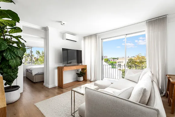 19/171 St Johns Road, Glebe