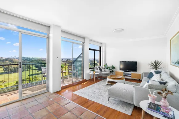 81/355-357 Old South Head Road, North Bondi