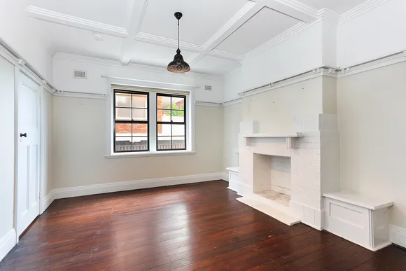 2/14 Osborne Road, Manly