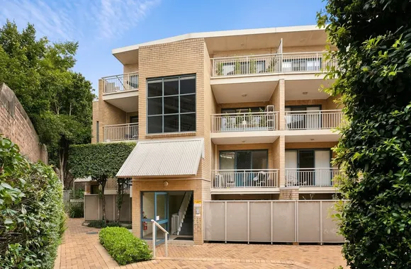 21/4-6 Cowper Street, Randwick