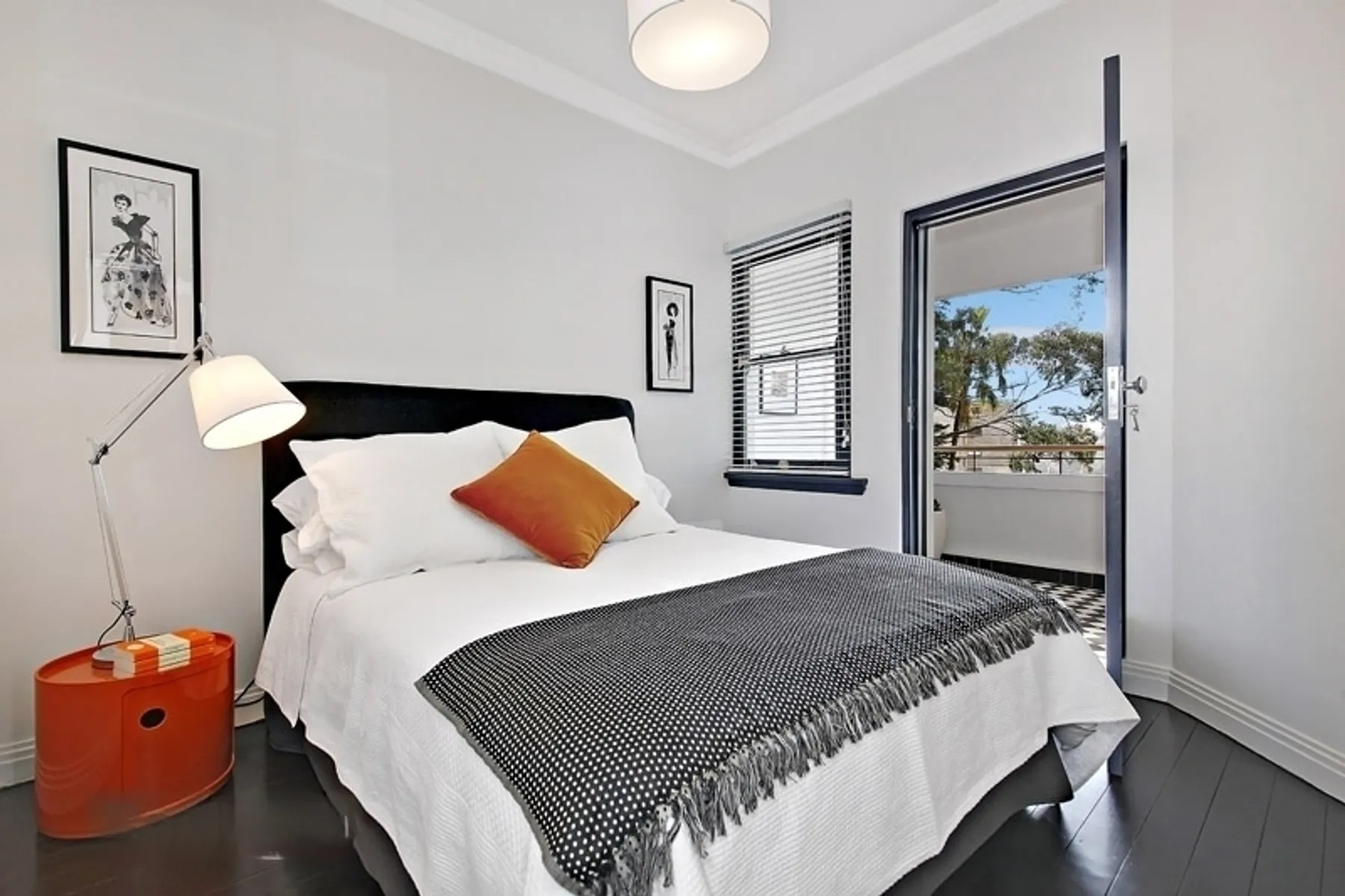 1/347 Edgecliff Road, Edgecliff
