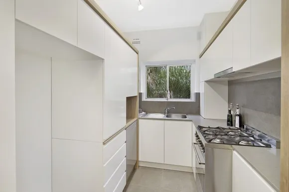 11/12 Francis Street, Bondi Beach