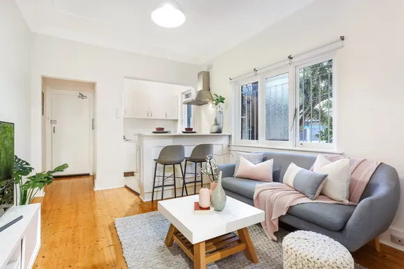 2/1 Ben Eden Street, Bondi Junction