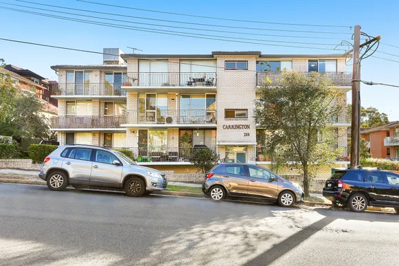11/268 Carrington Road, Coogee