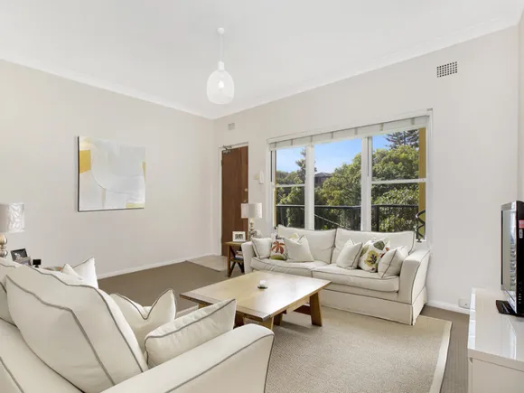 4/27 Berwick Street, Coogee
