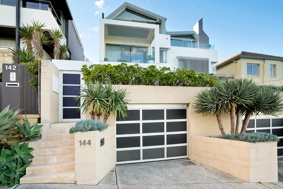 144 Hewlett Street, Bronte