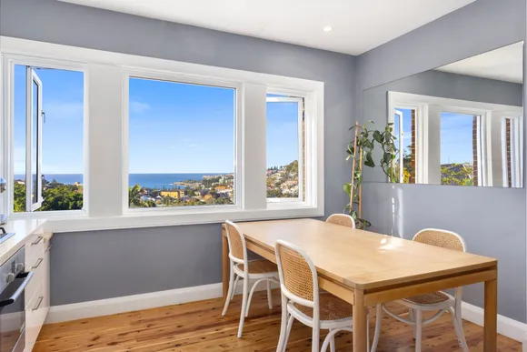 1/35-37 Moira Cres, Coogee