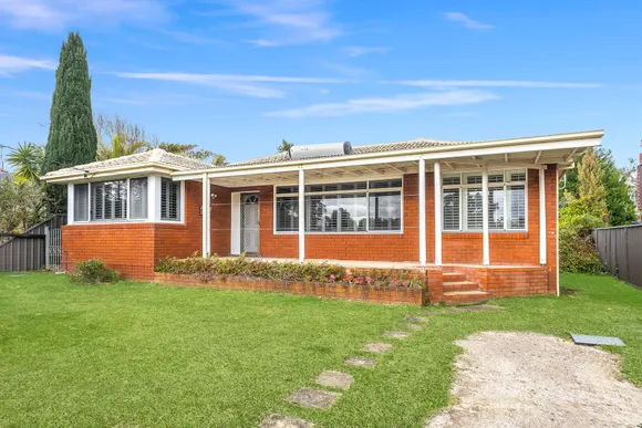 8 Beachcomber  Avenue, Bundeena