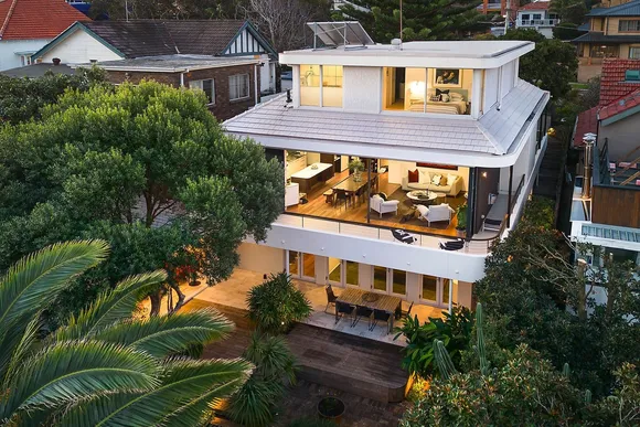 83 Hewlett Street, Bronte