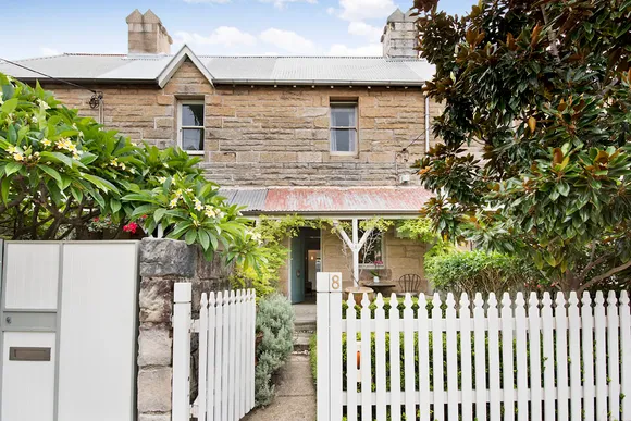 8 High Street, Waverley