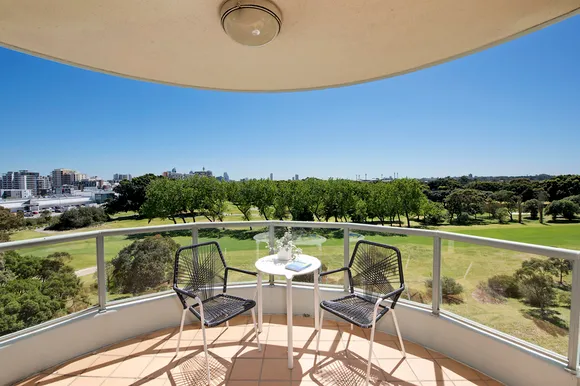901/7 Black Lion Place, Kensington