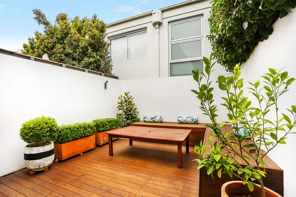 10 Brae Street, Bronte